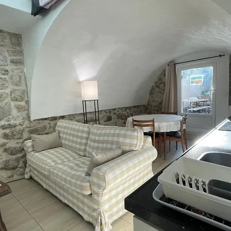 Apartamento Le Doolie's - Panglao Garden Wifi Tv Bbq